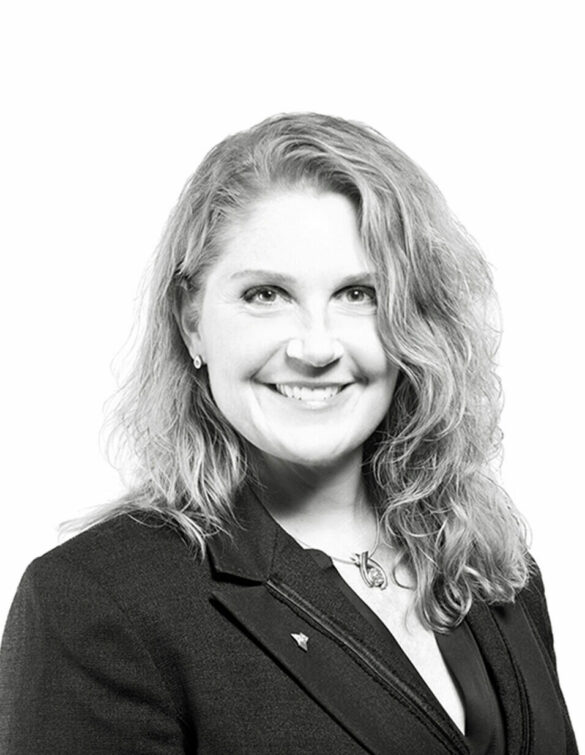 Mackenbach Kari BW_edit